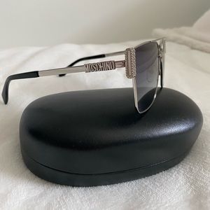 MOSCHINO Dark Grey Gradient Square Sunglasses